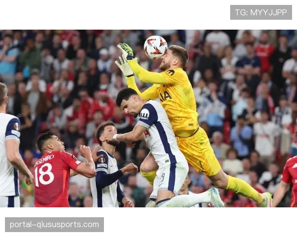 本菲卡点球大战淘汰埃因霍温，时隔三年再度闯入欧冠四强